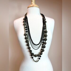 BLACK & GOLD LAYERED NECKLACE
